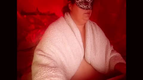 Snapshot of passionduo4 chatting on 12/22/24, 12:05 PassionDuo4 online show from 12/22/24, 12:05