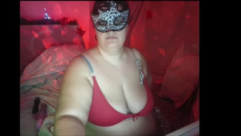 Snapshot of passionduo4 chatting on 01/01/25, 10:03 PassionDuo4 online show from 01/01/25, 10:03