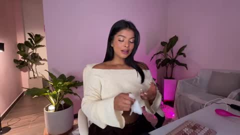    online show from 05/10/26, 03:01