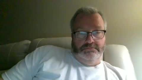 Snapshot of passporttraveler1 chatting on 04/17/26, 01:19 passporttraveler1 online show from 04/17/26, 01:19