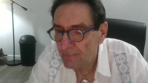 Snapshot of pastelito76 chatting on 01/15/26, 05:05 Bob online show from 01/15/26, 05:05