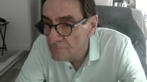 Snapshot of pastelito76 chatting on 02/23/26, 09:56 Bob online show from 02/23/26, 09:56