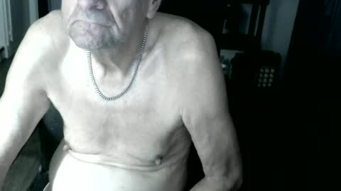Snapshot of pastelito76 chatting on 06/23/26, 03:10 Bob online show from 06/23/26, 03:10