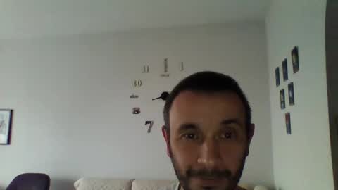 Snapshot of pastry002 chatting on 01/20/25, 01:42 pastry002 online show from 01/20/25, 01:42