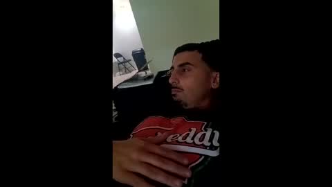 Snapshot of patheticloserbeta chatting on 12/15/25, 05:06 patheticloserbeta online show from 12/15/25, 05:06