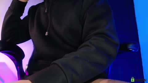 Snapshot of pato_lavida_ chatting on 04/13/26, 04:29 pato_lavida_ online show from 04/13/26, 04:29