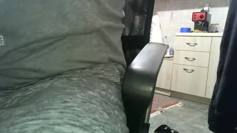 Snapshot of patrasphysiodick chatting on 12/19/25, 04:03 patrasphysiodick online show from 12/19/25, 04:03