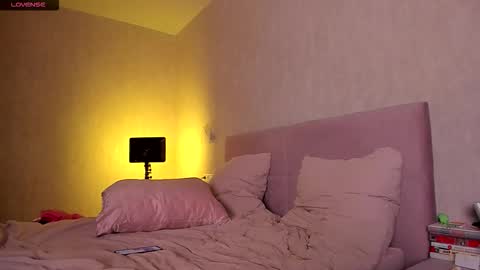 Patricia online show from 03/30/26, 04:52