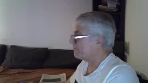 Snapshot of patrick5275 chatting on 12/02/24, 04:31 patrick5275 online show from 12/02/24, 04:31