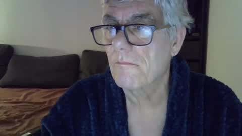 Snapshot of patrick5275 chatting on 12/06/24, 06:26 patrick5275 online show from 12/06/24, 06:26