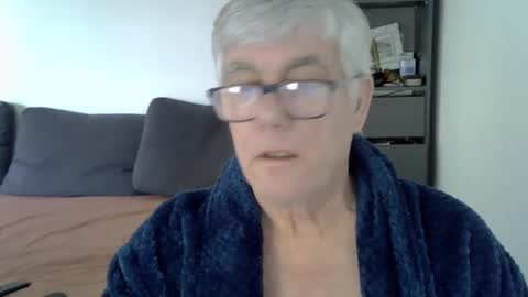 Snapshot of patrick5275 chatting on 12/07/24, 10:01 patrick5275 online show from 12/07/24, 10:01