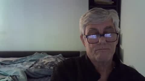 Snapshot of patrick5275 chatting on 12/08/24, 12:51 patrick5275 online show from 12/08/24, 12:51