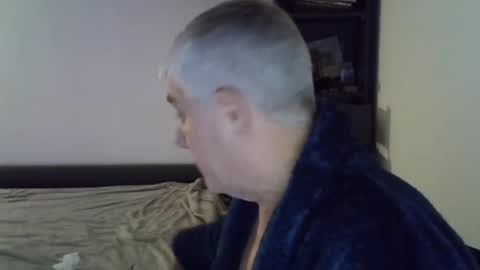 Snapshot of patrick5275 chatting on 12/12/24, 10:42 patrick5275 online show from 12/12/24, 10:42
