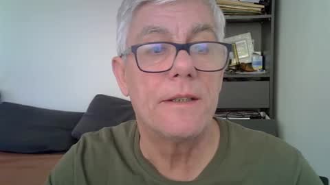 Snapshot of patrick5275 chatting on 12/30/24, 09:59 patrick5275 online show from 12/30/24, 09:59