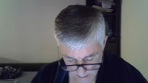 Snapshot of patrick5275 chatting on 01/03/25, 06:55 patrick5275 online show from 01/03/25, 06:55