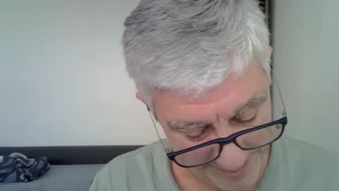 Snapshot of patrick5275 chatting on 01/03/25, 09:58 patrick5275 online show from 01/03/25, 09:58