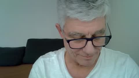 Snapshot of patrick5275 chatting on 01/09/25, 03:12 patrick5275 online show from 01/09/25, 03:12