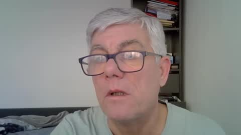 Snapshot of patrick5275 chatting on 01/17/25, 09:06 patrick5275 online show from 01/17/25, 09:06