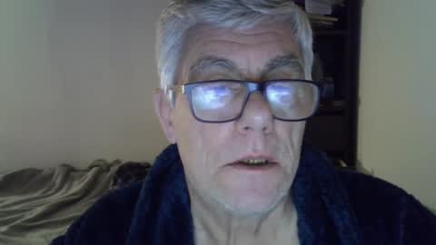 Snapshot of patrick5275 chatting on 01/21/25, 06:22 patrick5275 online show from 01/21/25, 06:22