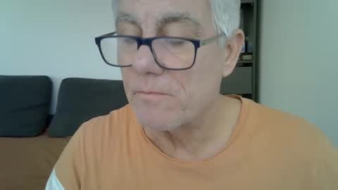 Snapshot of patrick5275 chatting on 01/21/25, 09:24 patrick5275 online show from 01/21/25, 09:24