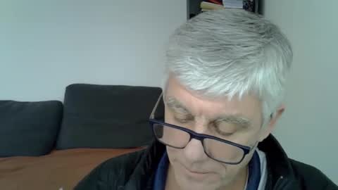 Snapshot of patrick5275 chatting on 01/31/25, 03:33 patrick5275 online show from 01/31/25, 03:33