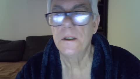 Snapshot of patrick5275 chatting on 02/01/25, 07:05 patrick5275 online show from 02/01/25, 07:05