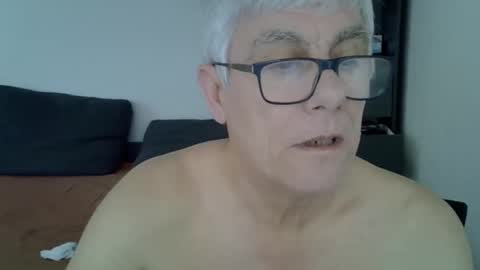 Snapshot of patrick5275 chatting on 02/02/25, 09:08 patrick5275 online show from 02/02/25, 09:08