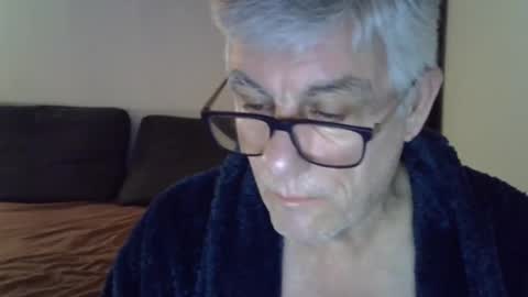 Snapshot of patrick5275 chatting on 02/04/25, 06:36 patrick5275 online show from 02/04/25, 06:36