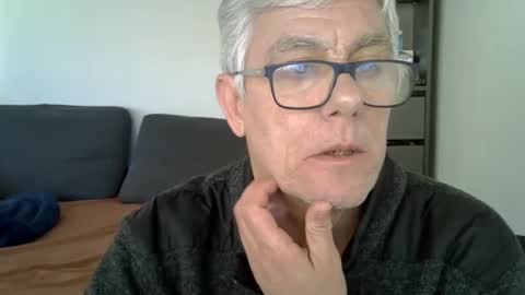Snapshot of patrick5275 chatting on 02/04/25, 09:38 patrick5275 online show from 02/04/25, 09:38
