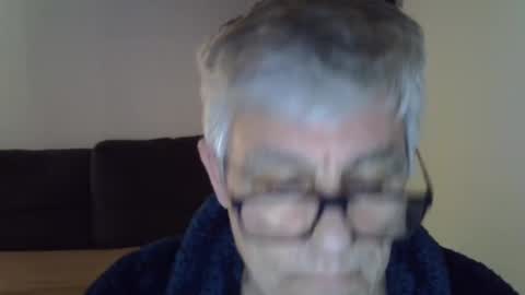 Snapshot of patrick5275 chatting on 02/10/25, 05:47 patrick5275 online show from 02/10/25, 05:47