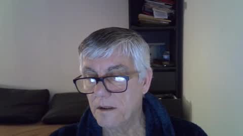 Snapshot of patrick5275 chatting on 02/16/25, 06:43 patrick5275 online show from 02/16/25, 06:43