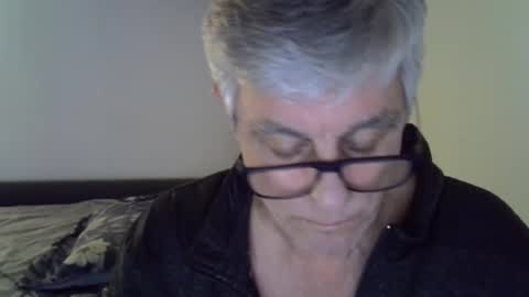 Snapshot of patrick5275 chatting on 02/17/25, 07:53 patrick5275 online show from 02/17/25, 07:53