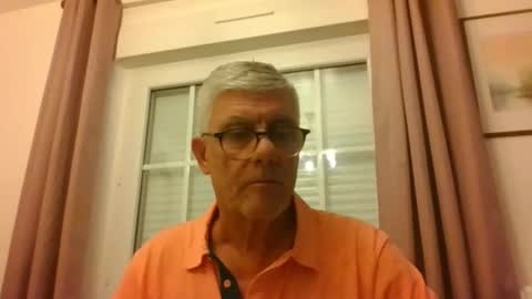 Snapshot of patrick5275 chatting on 09/19/25, 07:47 patrick5275 online show from 09/19/25, 07:47