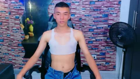 Snapshot of patrick_naughty1 chatting on 09/29/25, 09:41 patrick_naughty1 online show from 09/29/25, 09:41