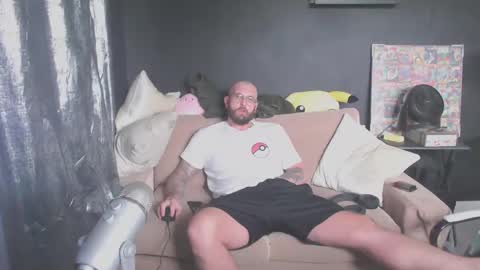 Snapshot of patrickmorris92 chatting on 04/04/26, 02:58 patrickmorris92 online show from 04/04/26, 02:58