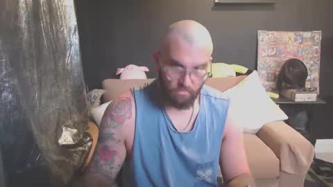 Snapshot of patrickmorris92 chatting on 04/14/26, 07:47 patrickmorris92 online show from 04/14/26, 07:47