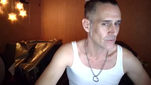 Snapshot of patricktwinslutgirl chatting on 11/16/25, 12:44 LiaSweetX online show from 11/16/25, 12:44