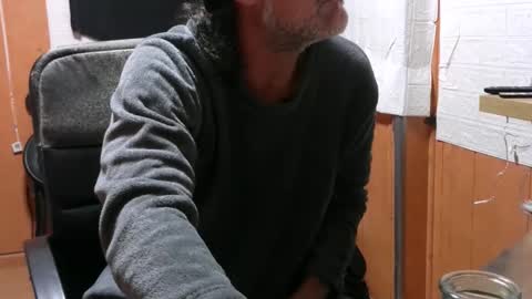 Snapshot of patricktwinslutgirl chatting on 01/11/26, 11:32 LiaSweetX online show from 01/11/26, 11:32