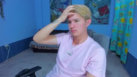 .... online show from 10/10/25, 06:34