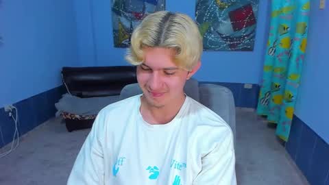 .... online show from 11/05/25, 08:09