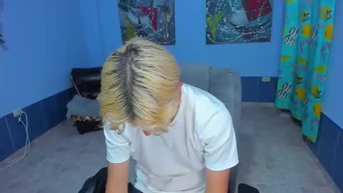 .... online show from 11/17/25, 08:36