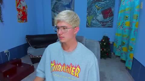 .... online show from 12/15/25, 12:59