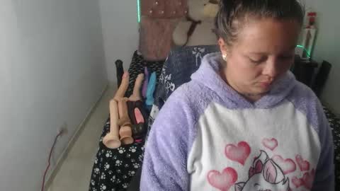 patty squirt87 online show from 10/27/25, 02:59