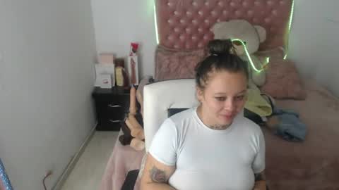 patty squirt87 online show from 06/23/26, 11:52