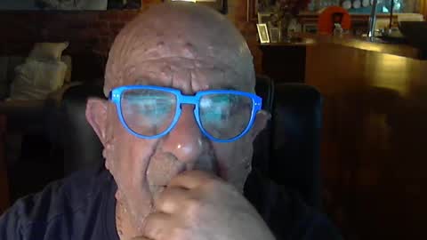 patvac online show from 02/11/25, 12:48