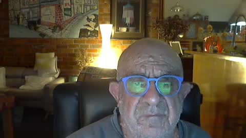 Snapshot of patvac chatting on 06/27/26, 03:17 patvac online show from 06/27/26, 03:17