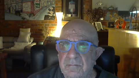 Snapshot of patvac chatting on 07/12/26, 02:08 patvac online show from 07/12/26, 02:08