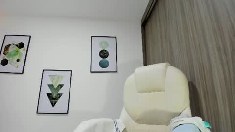 Snapshot of patyy_37 chatting on 06/20/26, 02:20 Paty online show from 06/20/26, 02:20