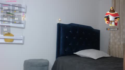 Paulina        online show from 01/30/25, 01:11