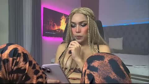 Paula online show from 02/12/25, 12:33